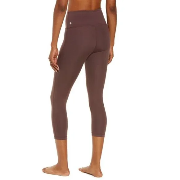 Zella Studio Lite High Waist Capri Crop Leggings Brown Small 4-6 NEW - Picture 2 of 8